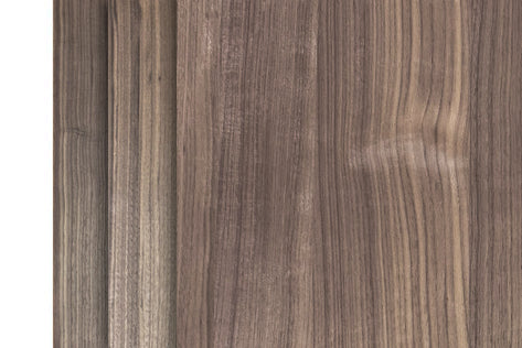 Walnut Plywood - Plank Effect