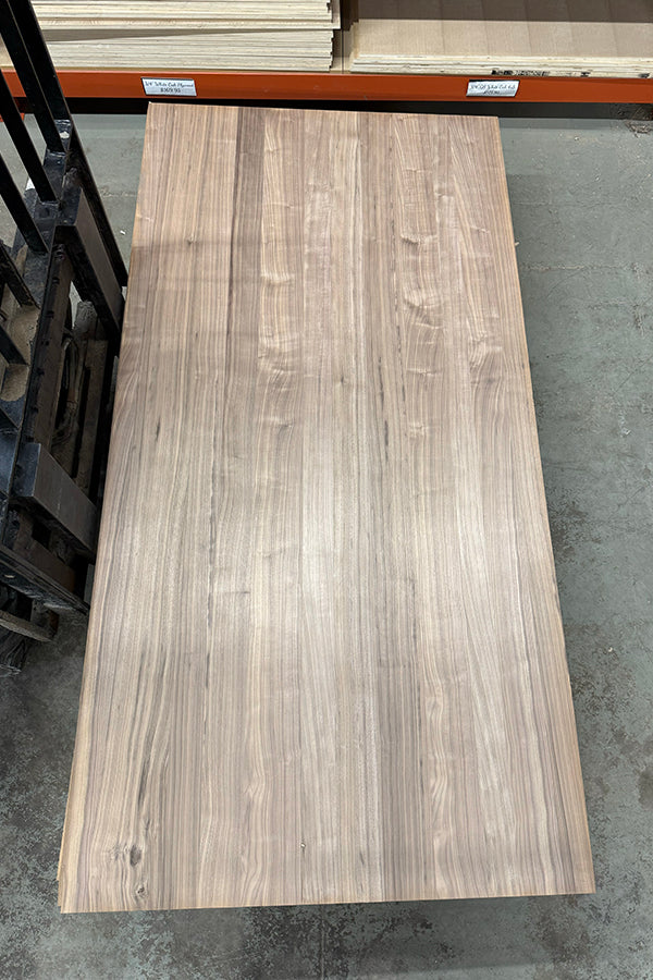 Walnut Plywood - Plank Effect