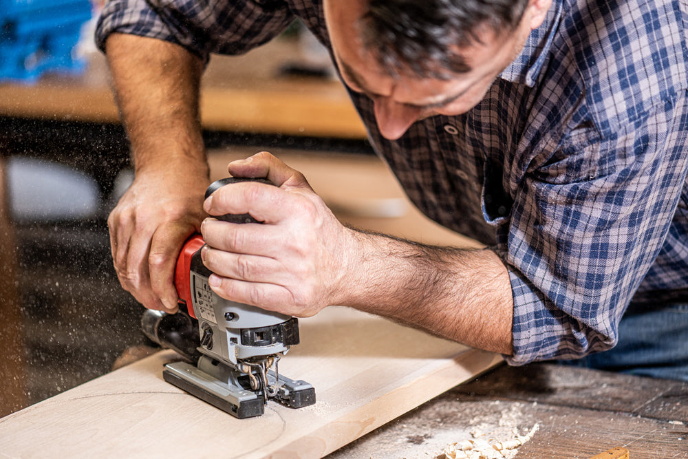 Guide to Selecting the Right Type of Wood for Your Project