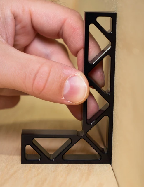 Seneca - 3" Space Square
